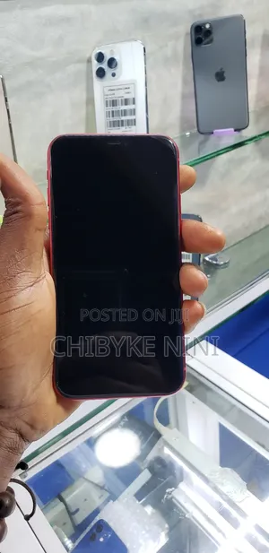 Apple iPhone 11 64 GB Red