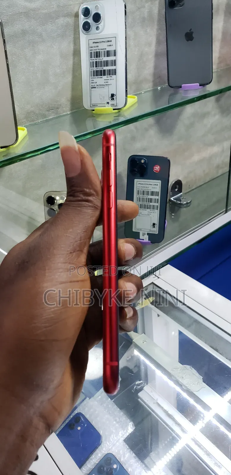 Apple iPhone 11 64 GB Red