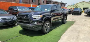 Toyota Tacoma 4dr Double Cab 2016 Black