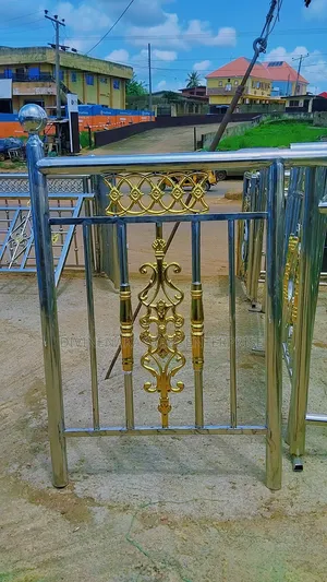 Stainless With Cast Cumbi Design