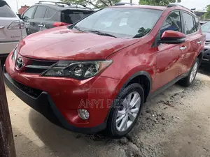 Toyota RAV4 2014 Red