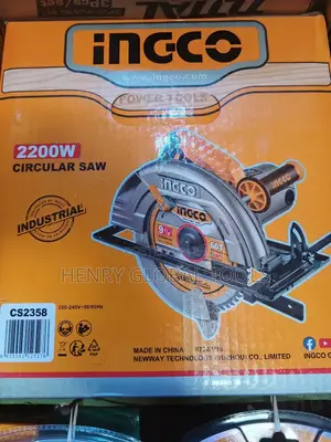 2200w Ingco Circular Saw
