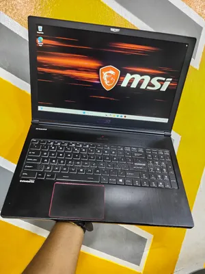 Laptop MSI GS63 Stealth 8RD 32GB Intel Core I7 HDD+SSD 1T