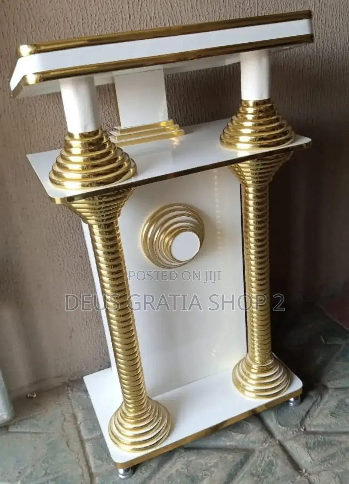 Modern Church Pulpit With Chrome
