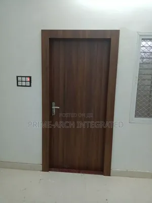 Elegance Modern Door