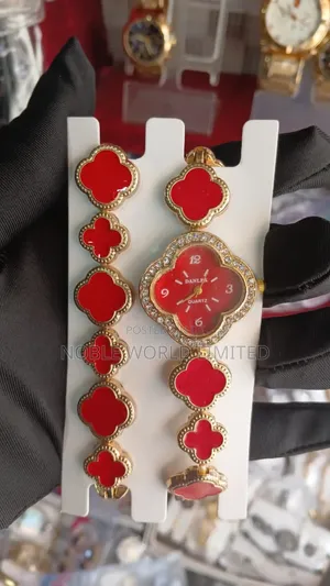 Female Red Wristwatch+ Red Chain Rt 6