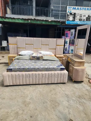 Unique Cream Colour 6by6 Padded Bed.