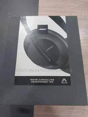 Bose Headphones 700