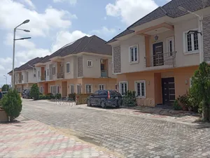 4bdrm Duplex in Abijo Gra for sale