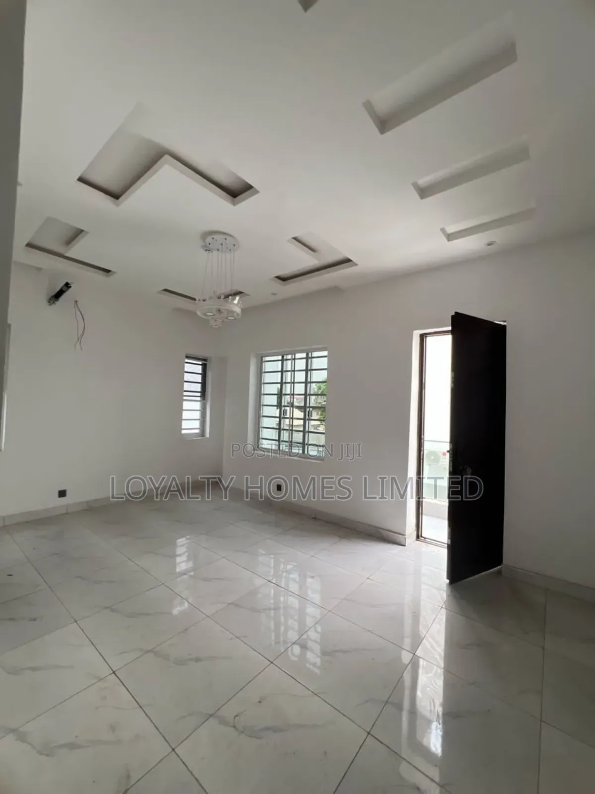 4bdrm House in Ikeja for sale
