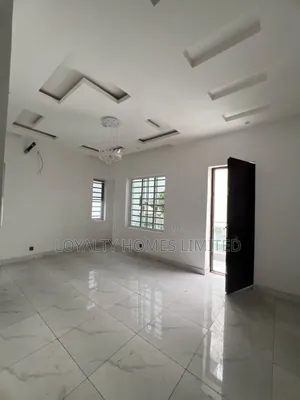 4bdrm House in Ikeja for sale
