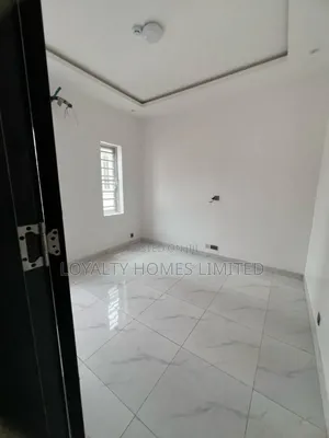 4bdrm House in Ikeja for sale