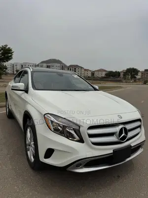 Mercedes-Benz GLA 250 2016 White