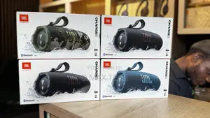 JBL JBL-Charge 6 Waterproof & Dustproof Bluetooth Speaker