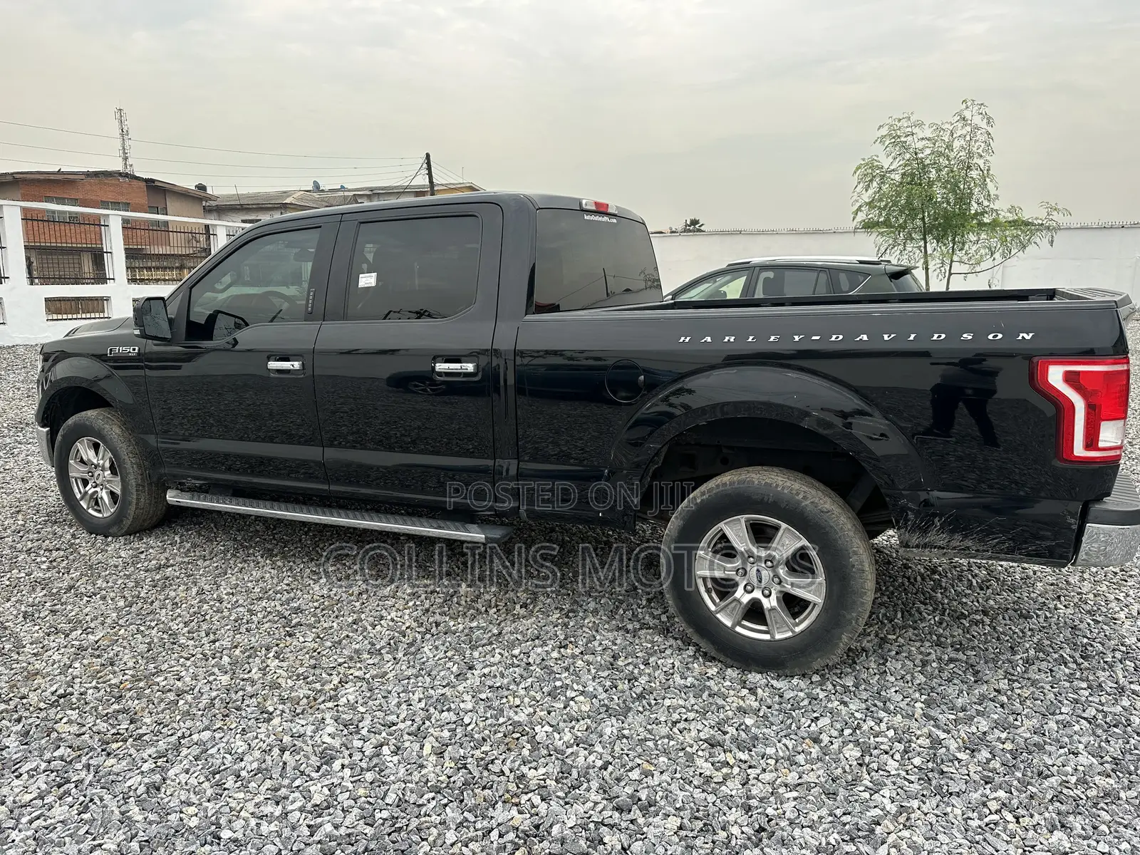 Ford F-150 2016 Black