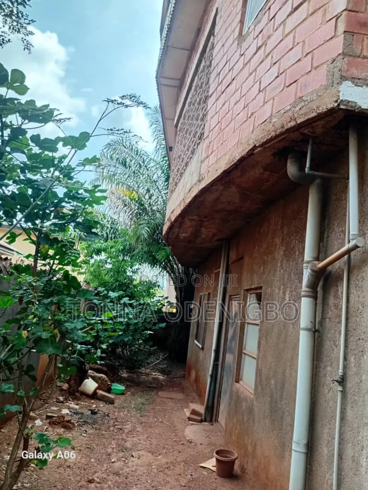 Old Bricks Duplex