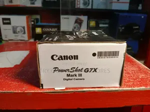 Canon G7xiii Camera