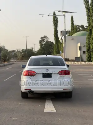 Volkswagen Jetta 2.5 SportWagen SE 2012 White