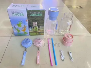 1600ml Rechargeable Cordless Juicer With Straw (8 Blade)