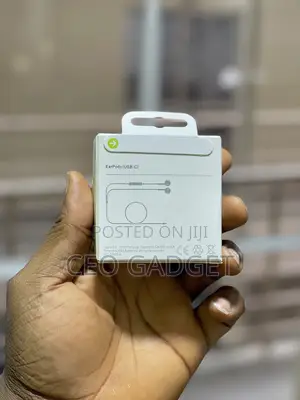 Apple Earpods Lightning Connector