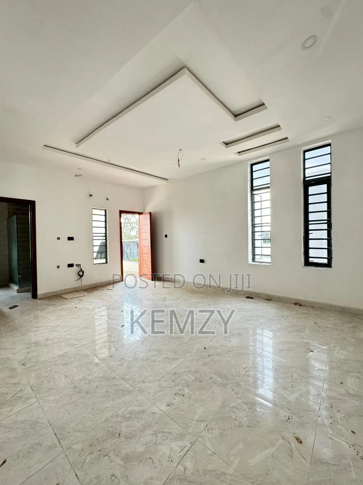 Furnished 4bdrm Duplex in Osapa london for sale