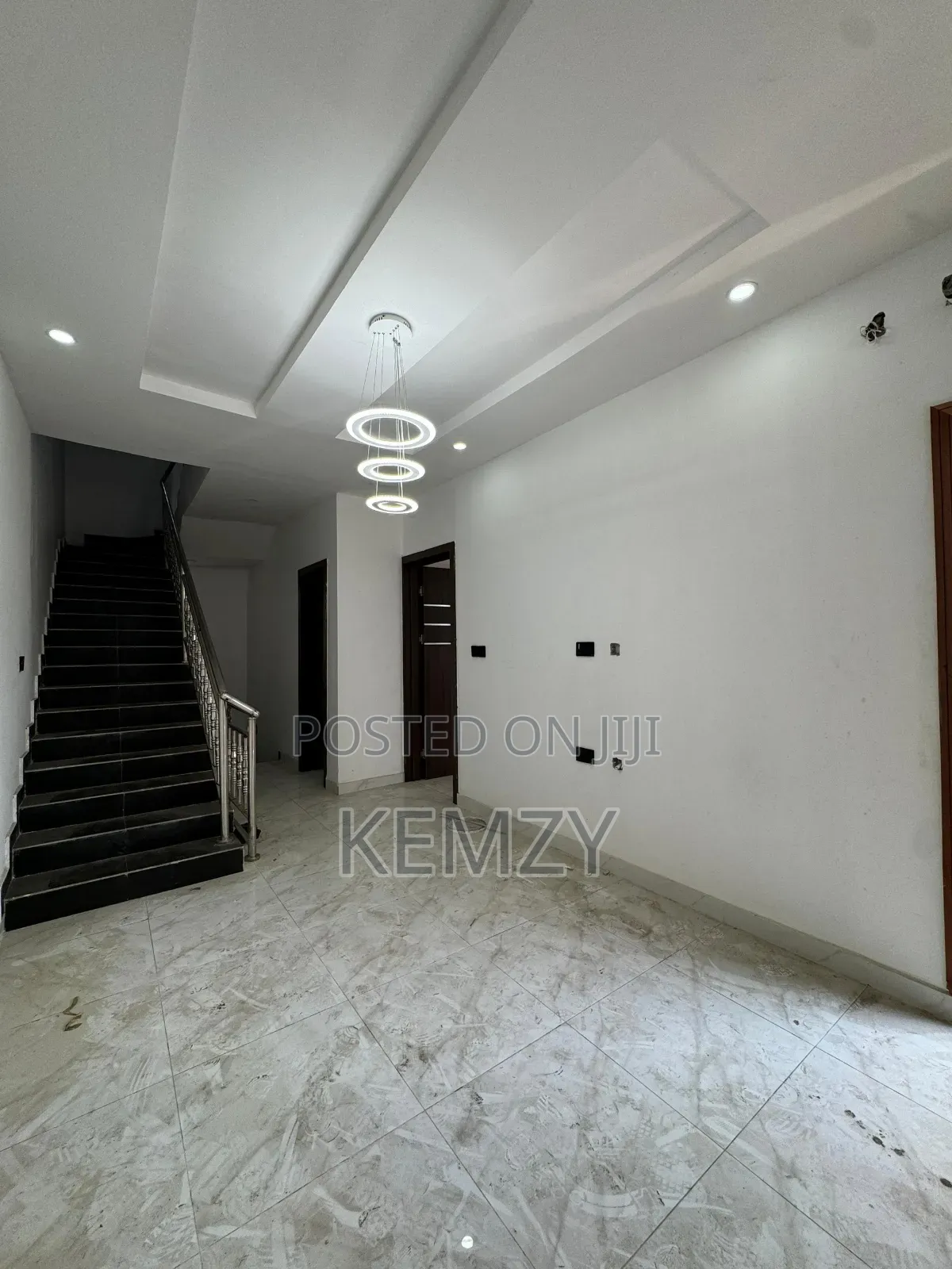 Furnished 4bdrm Duplex in Osapa london for sale