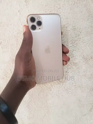 Apple iPhone 11 Pro Max 64 GB Gold