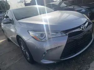 Toyota Camry 2016 Silver
