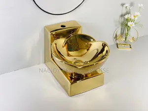 Hanging Gold Basin