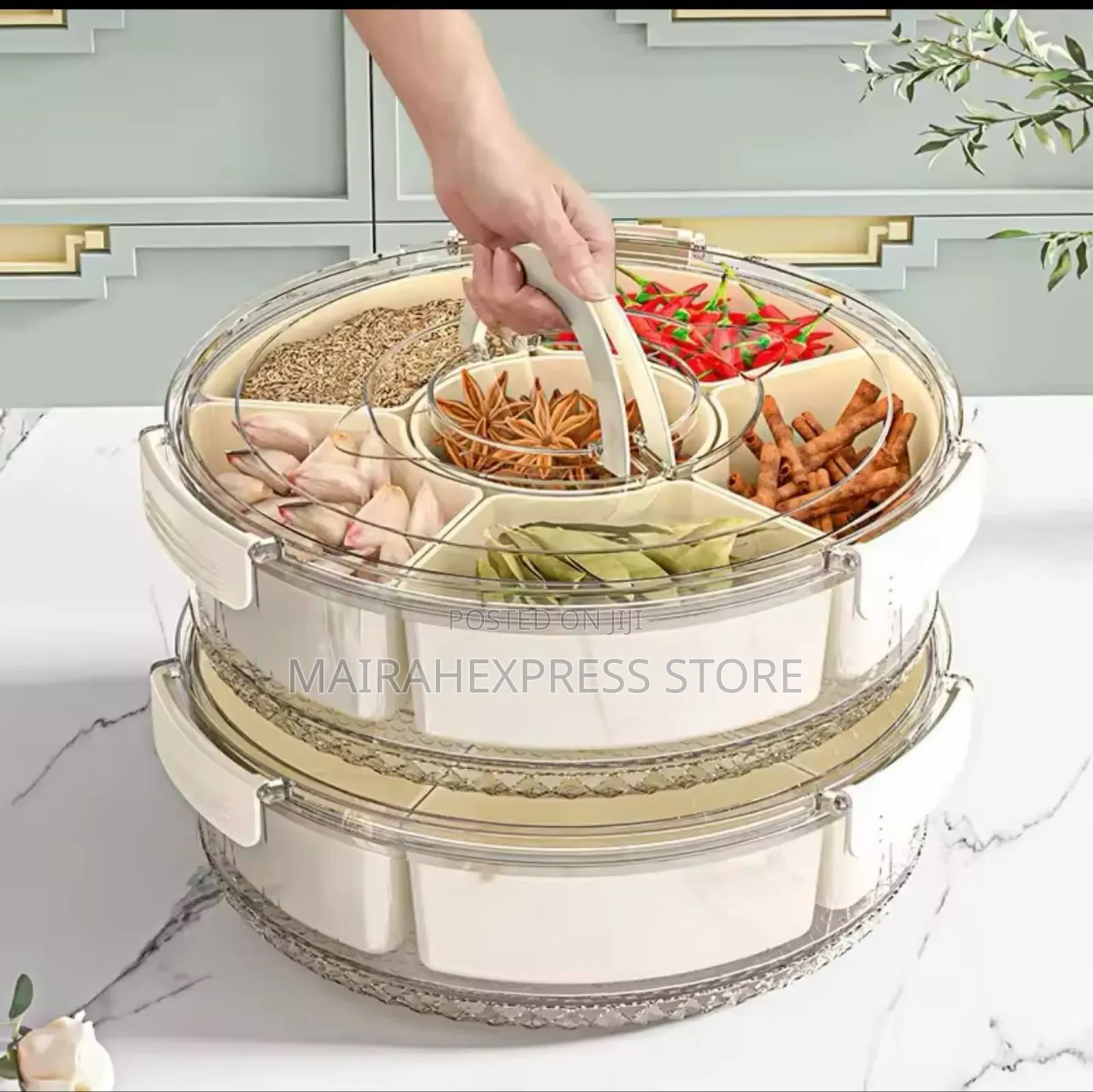 Rotating Snack Tray With Lid and Handle