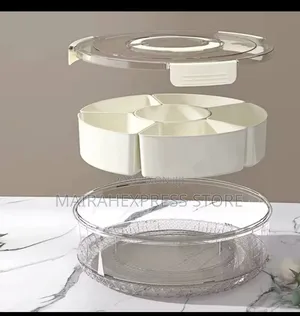 Rotating Snack Tray With Lid and Handle