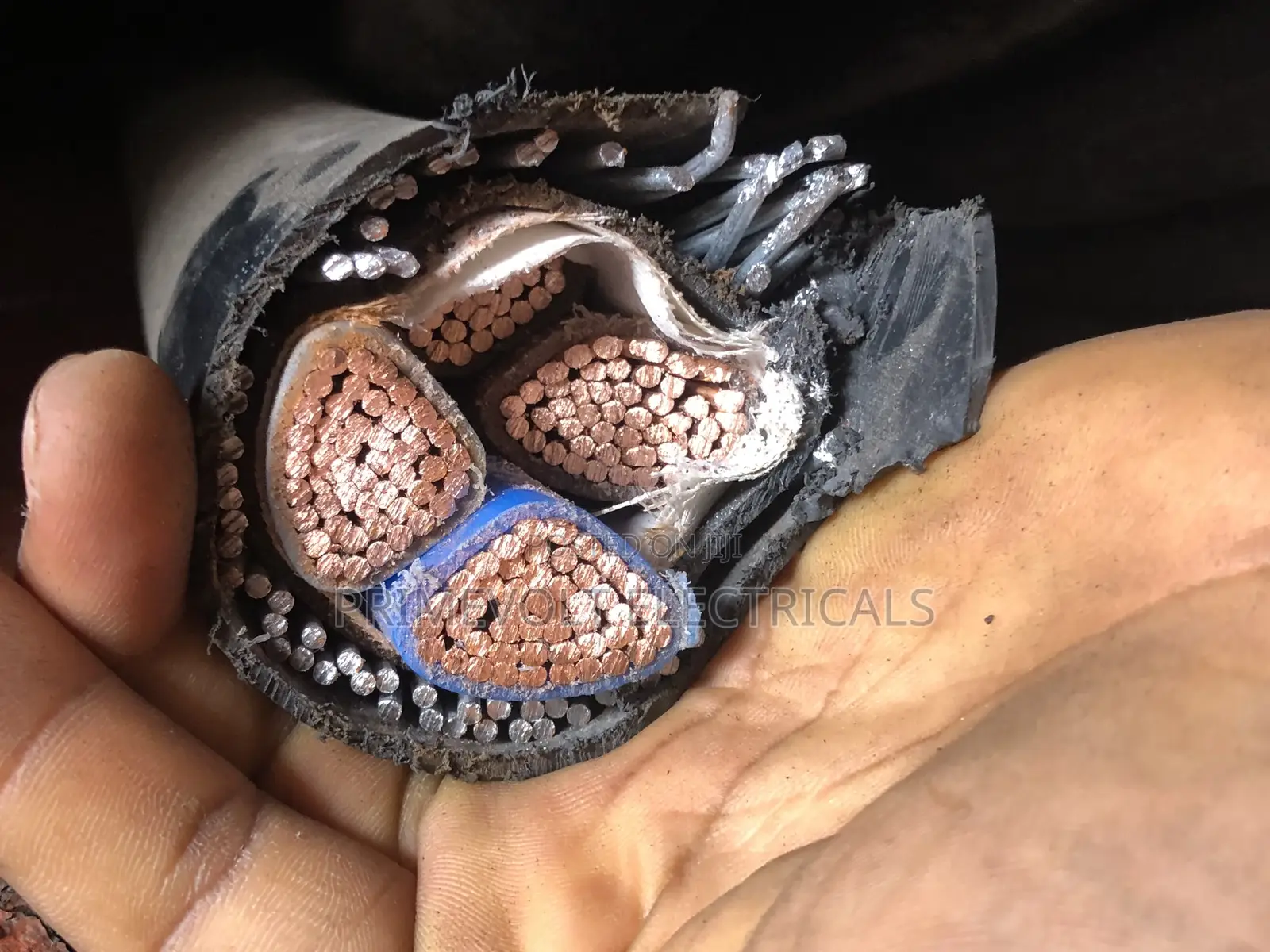 300mm 4core Armoured Cable
