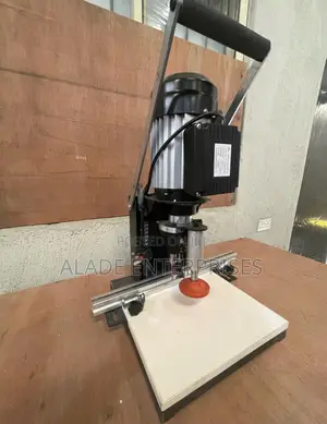 Whd 10 Hinge Drill Machine