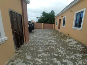 1bdrm Block of Flats in In Bogije for sale