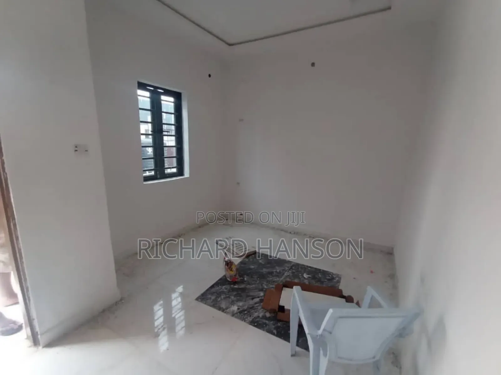 1bdrm Block of Flats in In Bogije for sale