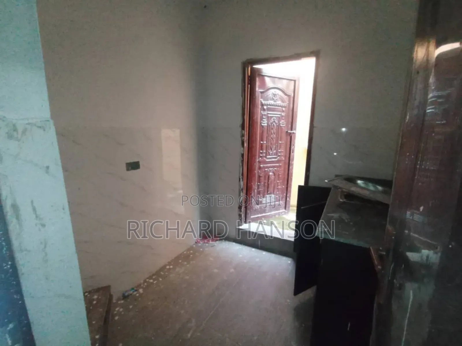 1bdrm Block of Flats in In Bogije for sale