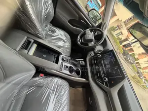 Toyota Highlander Limited 2021 Silver