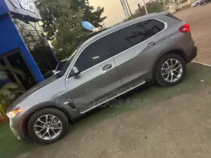 BMW X5 2025 Gray
