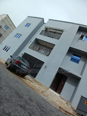 3bdrm Block of Flats in Gaduwa for sale