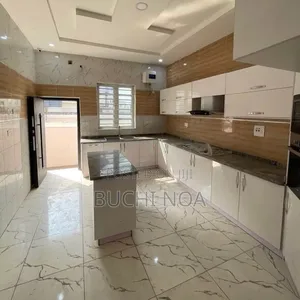 Photo - Kitchen Cabinets, Assembly and Installations.