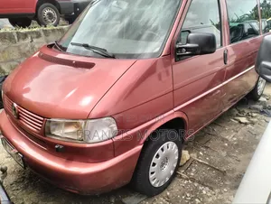 Volkswagen Transporter 2003 Red