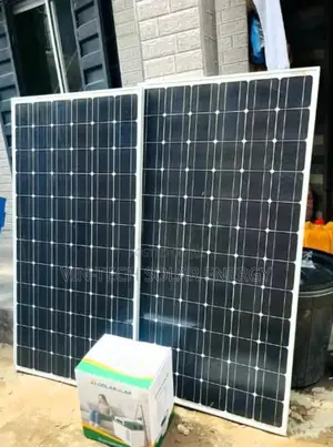 Photo - 2kwh Cola Solar Generator With Panels
