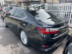 Lexus ES 350 FWD 2016 Black