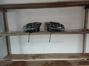 Original Set of Head Light Gx460 2022