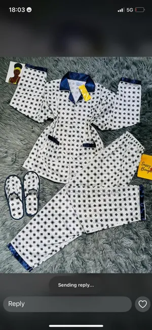 Unisex Pyjamas With Slippers