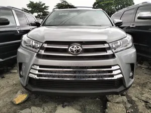 Toyota Highlander 2016 Silver