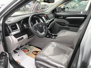 Toyota Highlander 2016 Silver