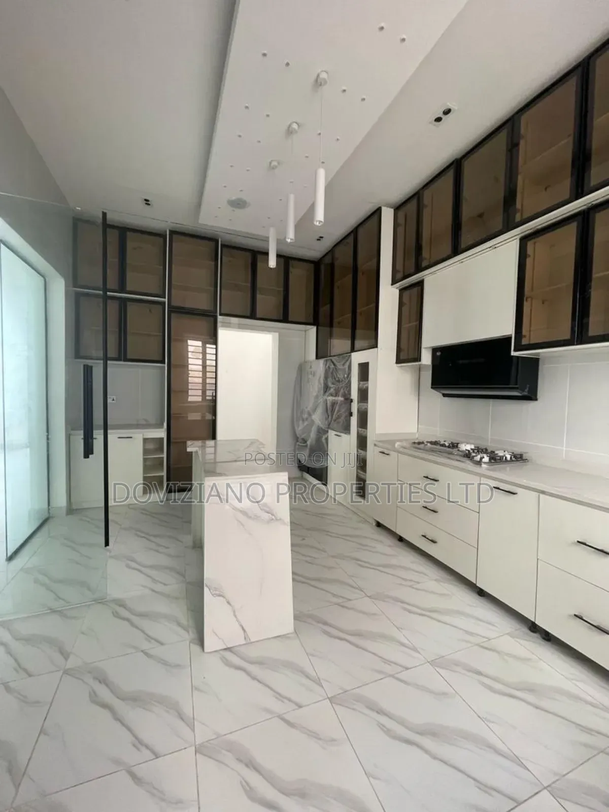Furnished 4bdrm Duplex in Lekki for sale