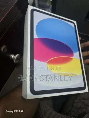 New Apple iPad (2025) 256 GB Blue