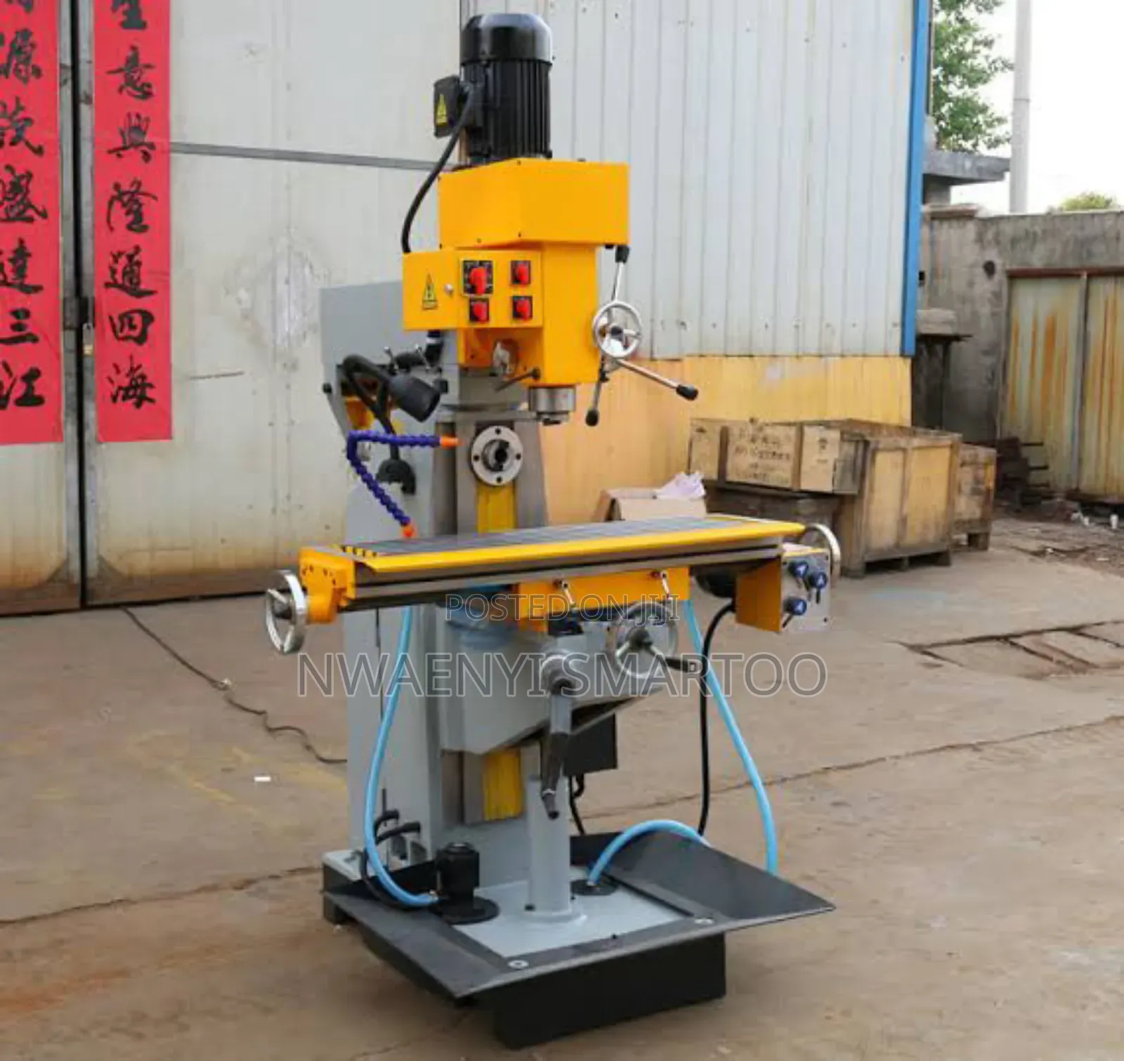 Universal Milling Machine